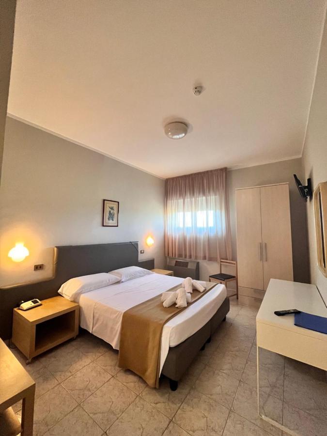 Hotel Letizia 폴로니카 외부 사진