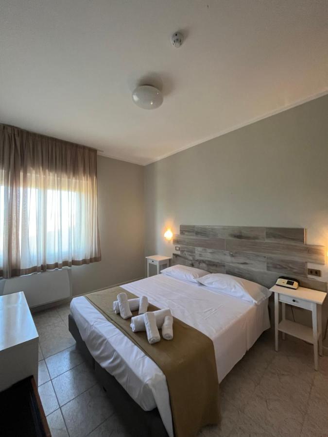 Hotel Letizia 폴로니카 외부 사진