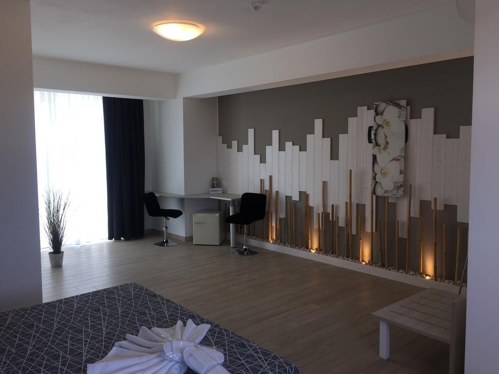 Hotel Letizia 폴로니카 외부 사진